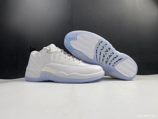 DB0733-190 12 LOW JORDAN AIR (2021) RETRO EASTER 0812